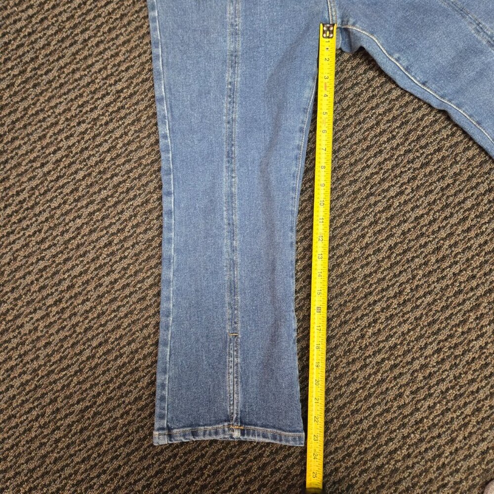 Michael Kors Selma Cropped Flare Jeans High Rise Medium Wash Blue Denim Size 10 - Picture 9 of 12